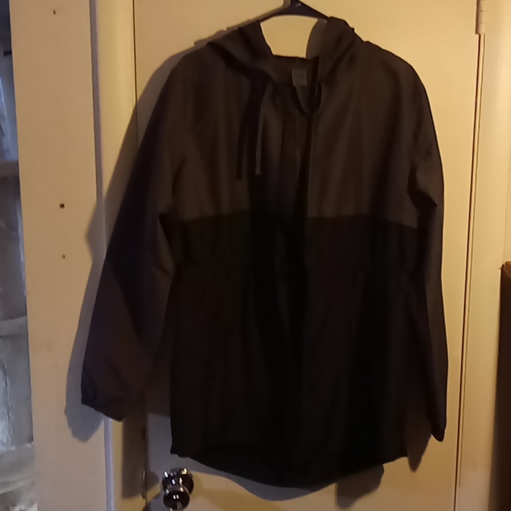 St John's Bay light jacket with hood and zipper